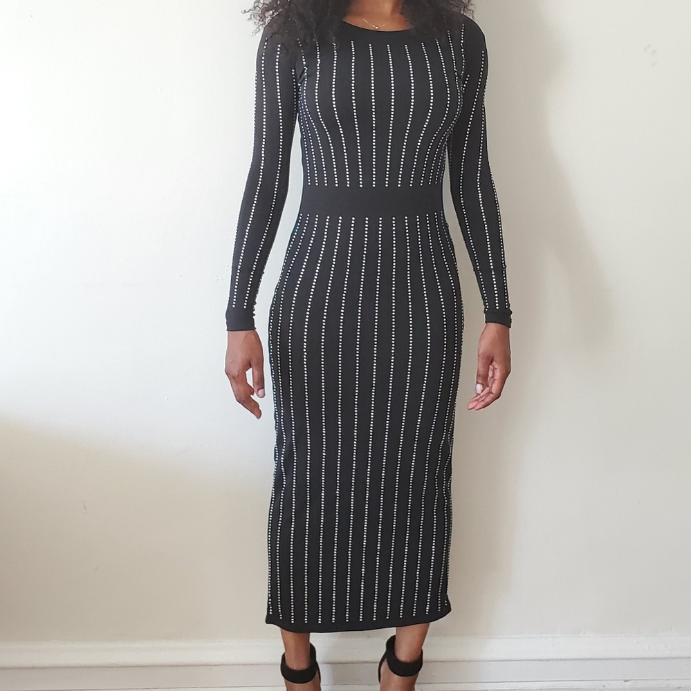 Dress - Picture 5 of 5